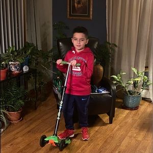 Boys clothes, sizes 6,7 and some 8. Name brands!